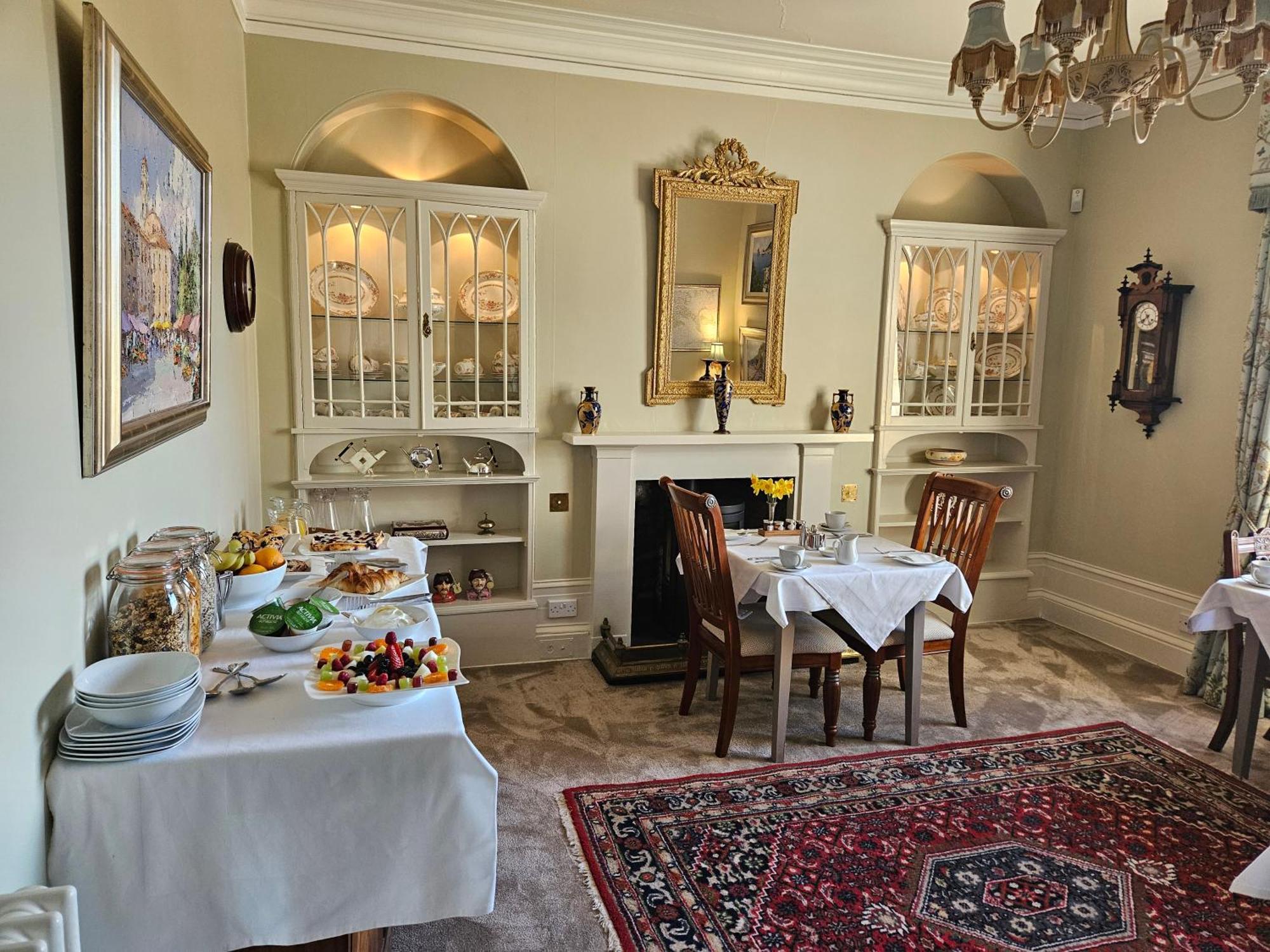 Craggan Bed & Breakfast Ballater Exterior photo