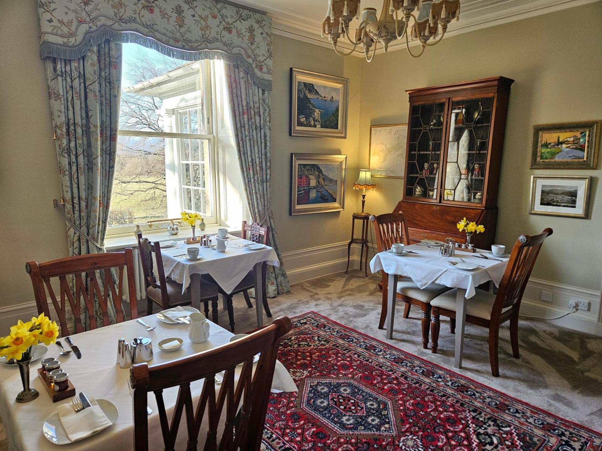 Craggan Bed & Breakfast Ballater Exterior photo